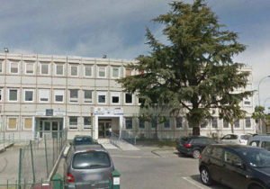 Intervention sur l'immeuble Agglopole Provence à Salon de Provence. ATCE Énergie, spécialisée dans les installations de chauffage, ventilation, climatisation et plomberie, à Aix en Provence.